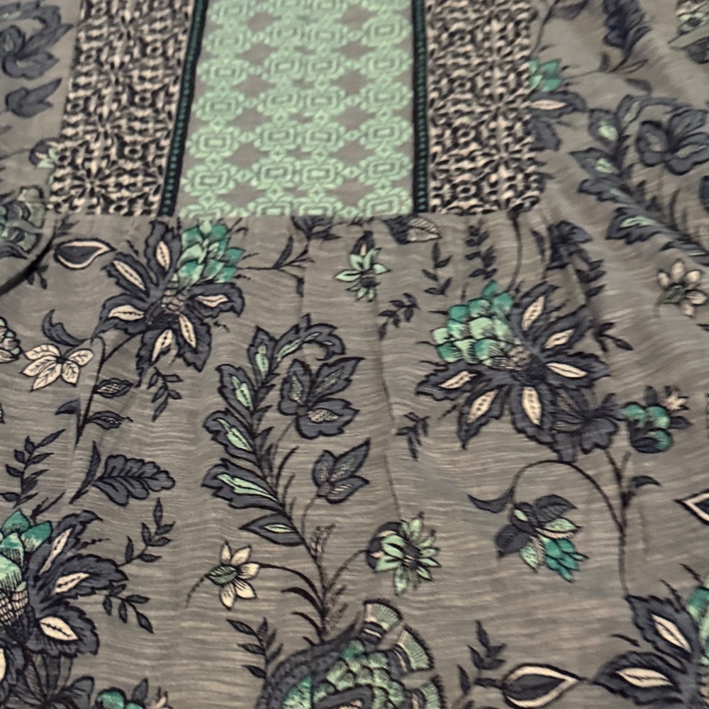 Coldwater Creek Blue and Green Floral Top - Picture 6 of 16
